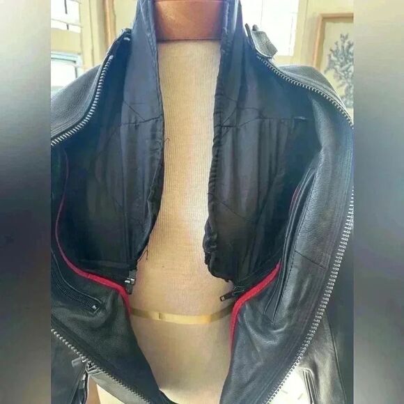 Milwaukee Leather Moto Jacket with speciality backpatch. Womans Small - Sexy. - Picture 12 of 15